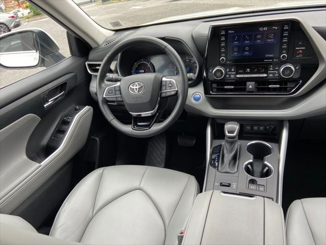 used 2021 Toyota Highlander Hybrid car, priced at $44,791
