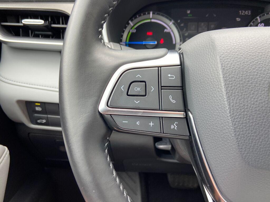 used 2021 Toyota Highlander Hybrid car, priced at $43,791
