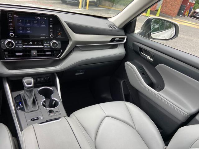 used 2021 Toyota Highlander Hybrid car, priced at $44,791