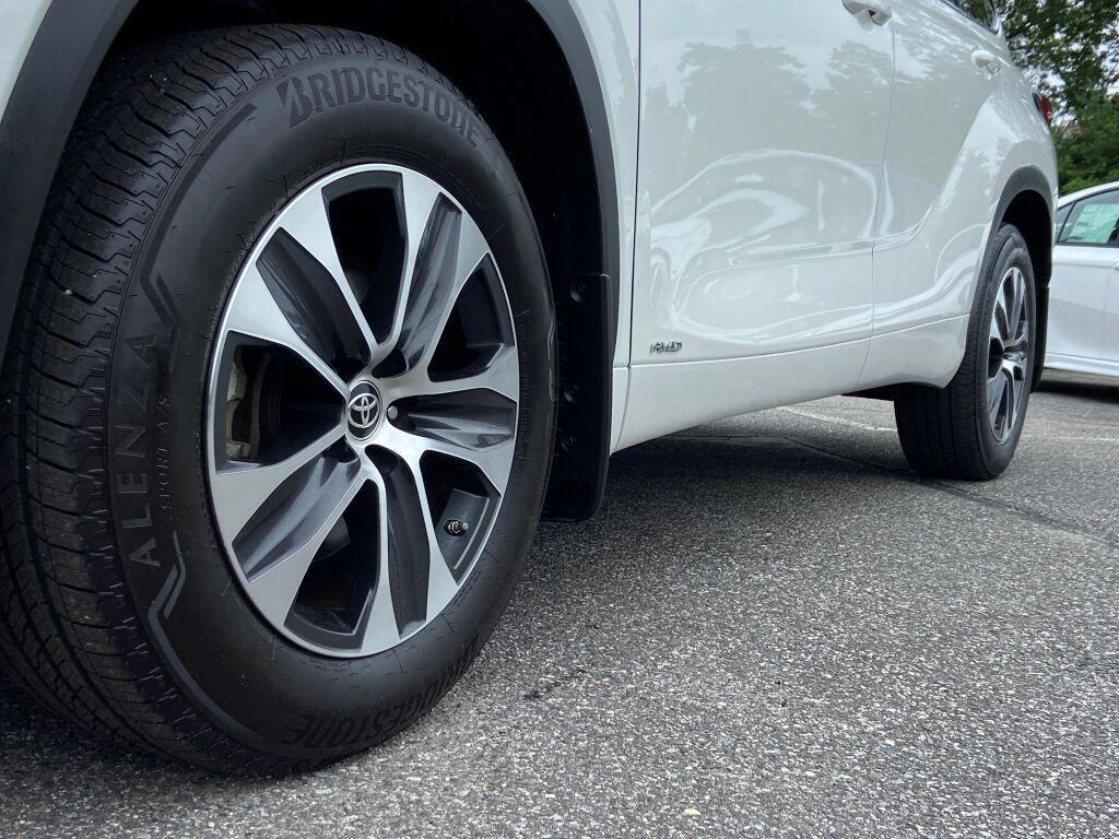used 2021 Toyota Highlander Hybrid car, priced at $43,791