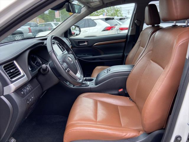 used 2019 Toyota Highlander car, priced at $29,791
