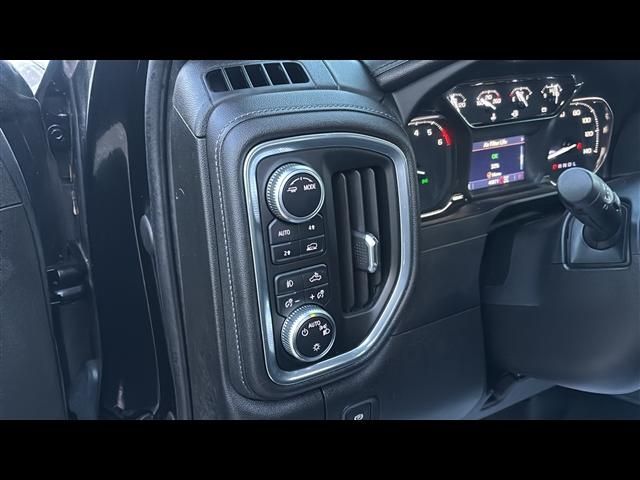 used 2022 GMC Sierra 1500 car, priced at $32,204