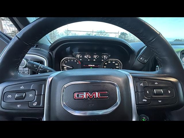 used 2022 GMC Sierra 1500 car, priced at $32,204