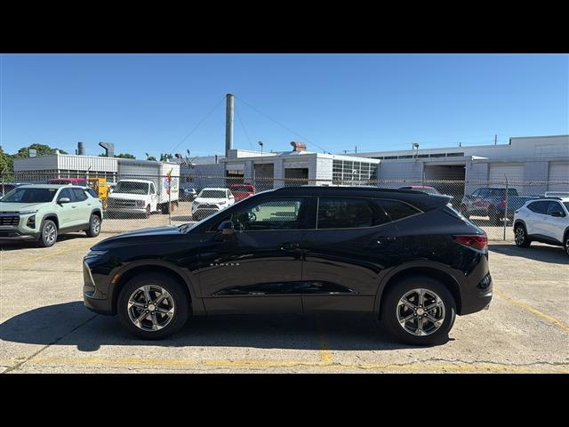used 2024 Chevrolet Blazer car, priced at $29,422