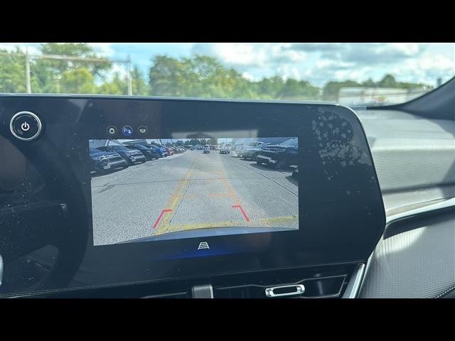 new 2026 Chevrolet Equinox car, priced at $28,937