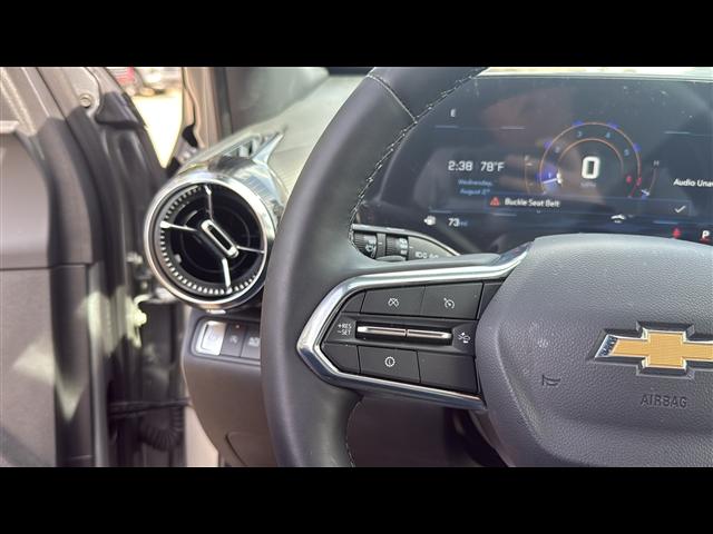 new 2026 Chevrolet Equinox car, priced at $28,937