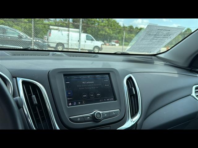 used 2021 Chevrolet Equinox car