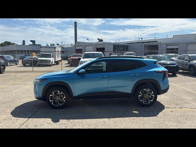 new 2025 Chevrolet Trax car, priced at $23,277