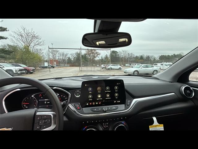new 2025 Chevrolet Blazer car, priced at $36,699