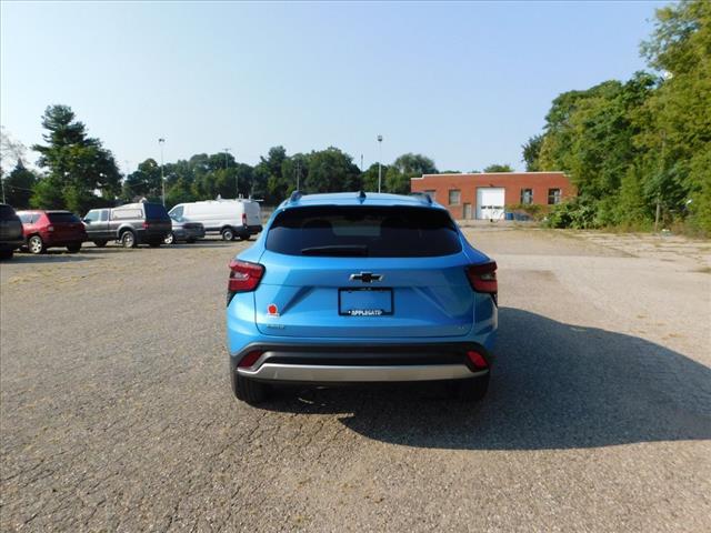 new 2025 Chevrolet Trax car, priced at $23,995