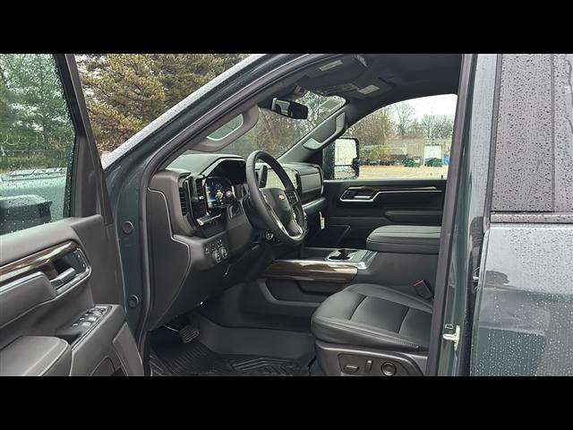 new 2025 Chevrolet Silverado 2500 car, priced at $61,418