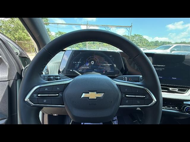 new 2026 Chevrolet Equinox car, priced at $32,048