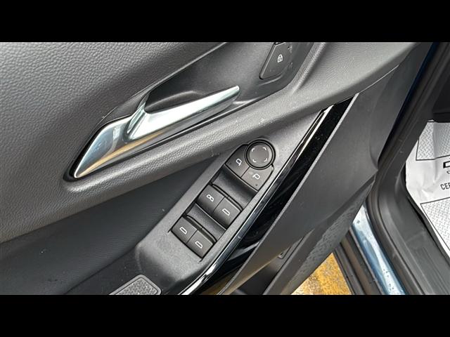 new 2026 Chevrolet Equinox car, priced at $29,195