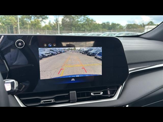 new 2026 Chevrolet Equinox car, priced at $29,195