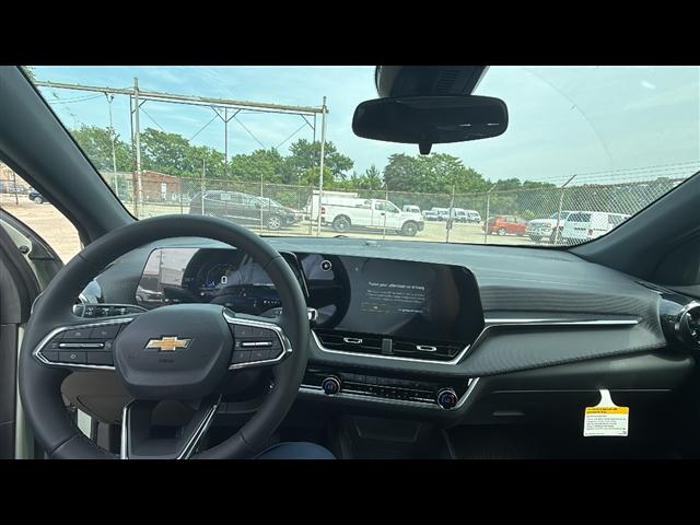 new 2026 Chevrolet Equinox car, priced at $29,937