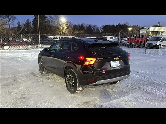 used 2024 Chevrolet Trax car, priced at $23,394