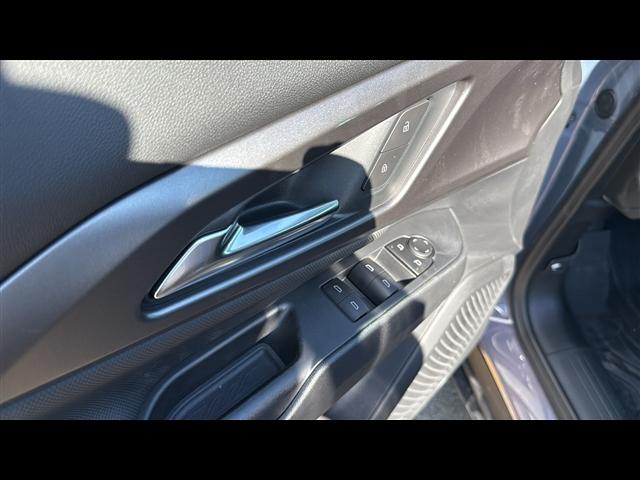 new 2025 Chevrolet Equinox EV car, priced at $33,631