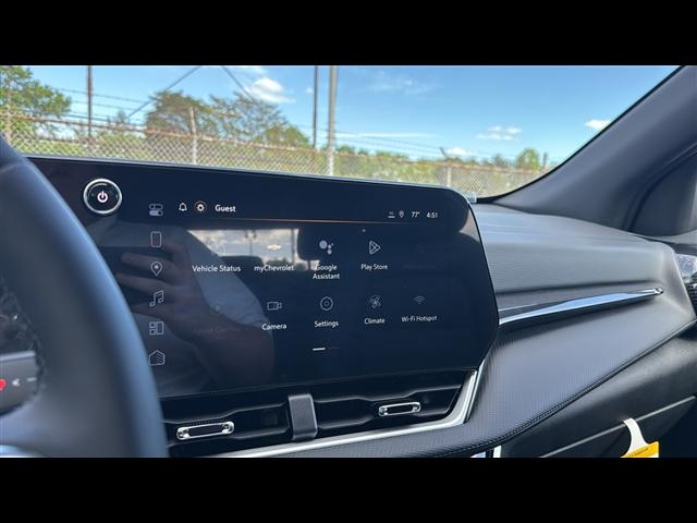 new 2026 Chevrolet Equinox car, priced at $32,027