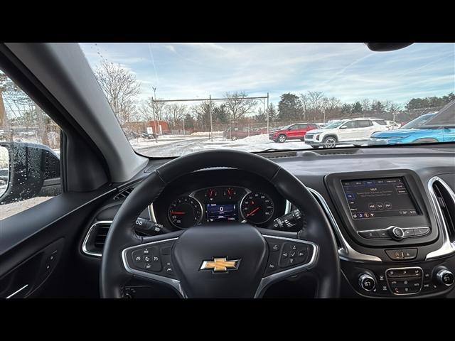 used 2022 Chevrolet Equinox car, priced at $20,894