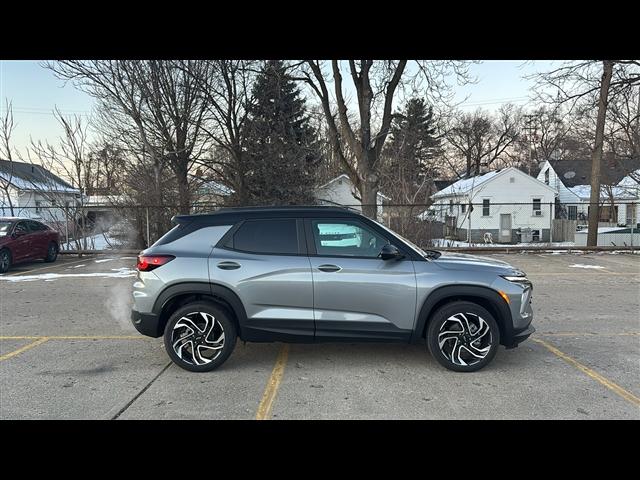 new 2025 Chevrolet TrailBlazer car, priced at $30,318