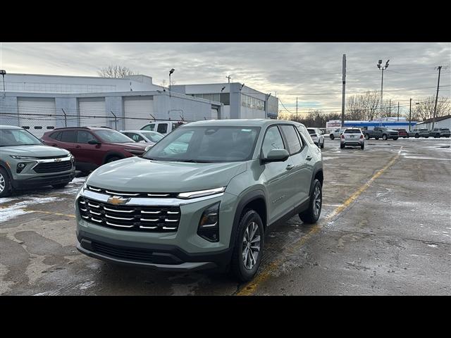 new 2025 Chevrolet Equinox car, priced at $30,668