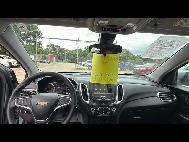 used 2023 Chevrolet Equinox car, priced at $21,551