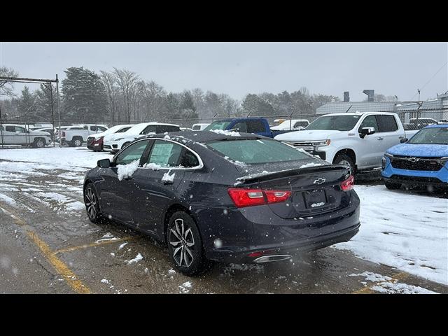 new 2025 Chevrolet Malibu car, priced at $27,062