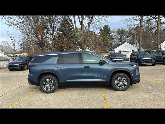 new 2025 Chevrolet Traverse car, priced at $39,184