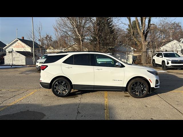 used 2022 Chevrolet Equinox car, priced at $21,999