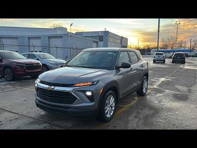 new 2025 Chevrolet TrailBlazer car, priced at $24,096