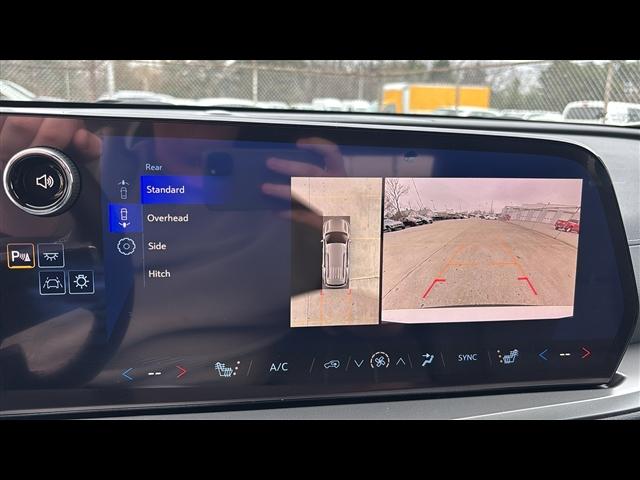 new 2025 Chevrolet Traverse car, priced at $39,713