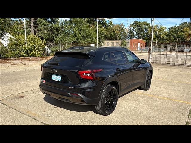 used 2024 Chevrolet Trax car, priced at $22,894