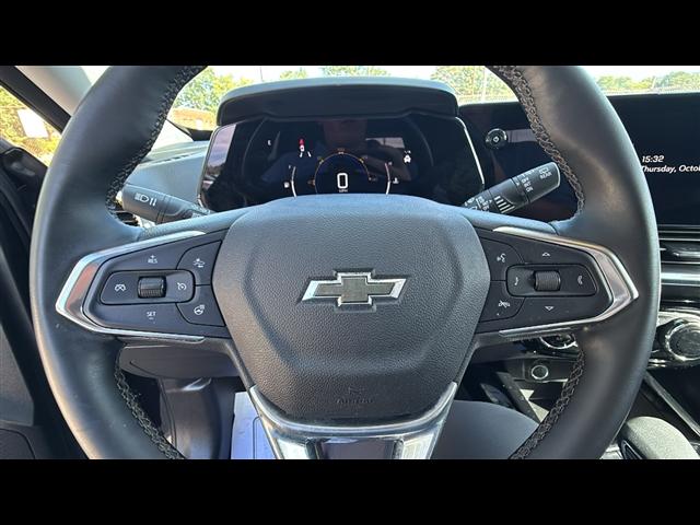 used 2024 Chevrolet Trax car, priced at $22,894