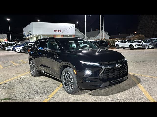 new 2025 Chevrolet Blazer car, priced at $45,213