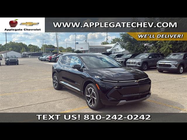 new 2025 Chevrolet Equinox EV car, priced at $39,210
