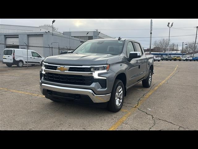 new 2025 Chevrolet Silverado 1500 car, priced at $47,812