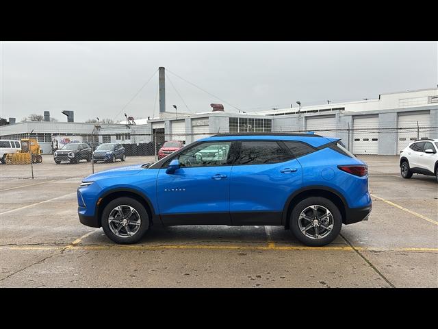 new 2025 Chevrolet Blazer car, priced at $35,226