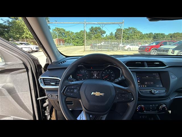 used 2023 Chevrolet TrailBlazer car, priced at $20,894