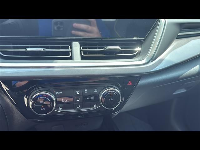 new 2025 Chevrolet Trax car, priced at $25,408
