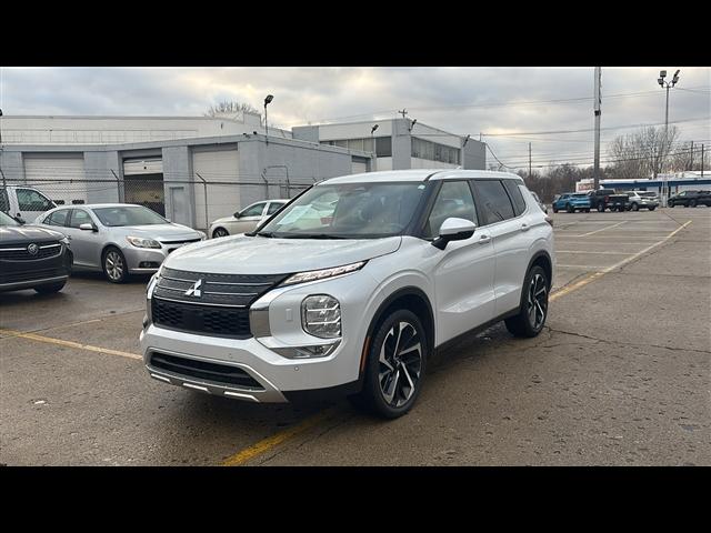 used 2023 Mitsubishi Outlander car, priced at $24,598