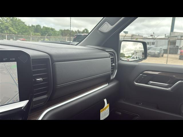 new 2025 Chevrolet Silverado 1500 car, priced at $55,717