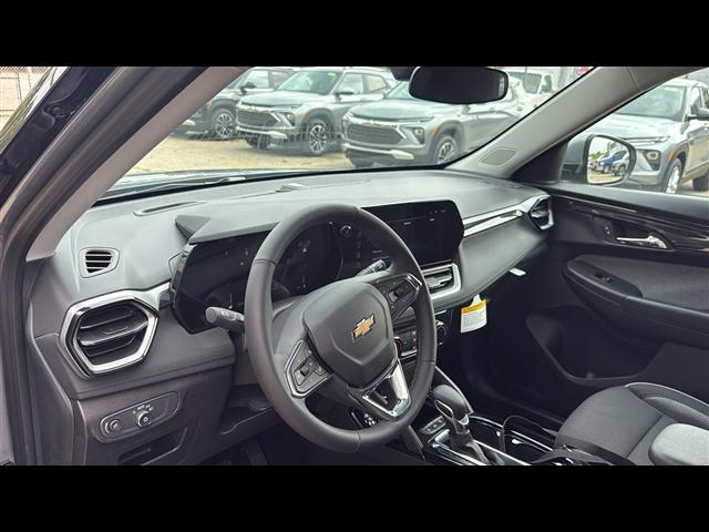 new 2026 Chevrolet TrailBlazer car, priced at $27,903