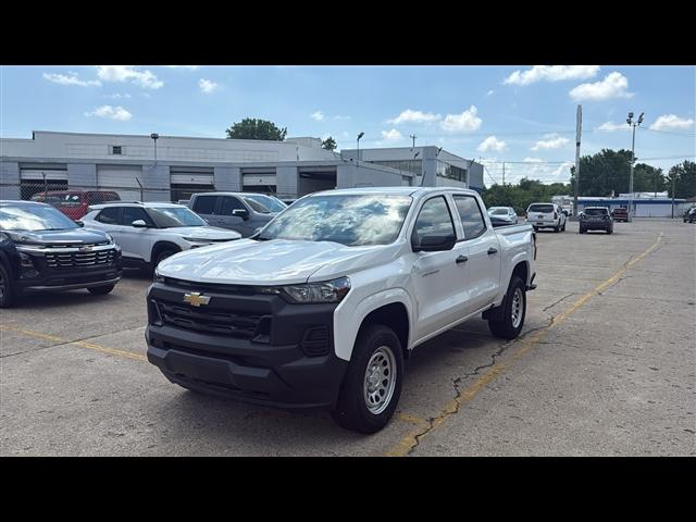 new 2025 Chevrolet Colorado car, priced at $36,614