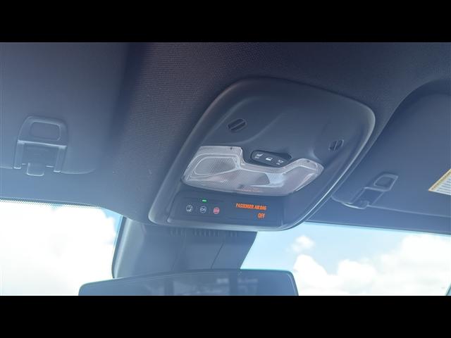 new 2025 Chevrolet Colorado car, priced at $36,614