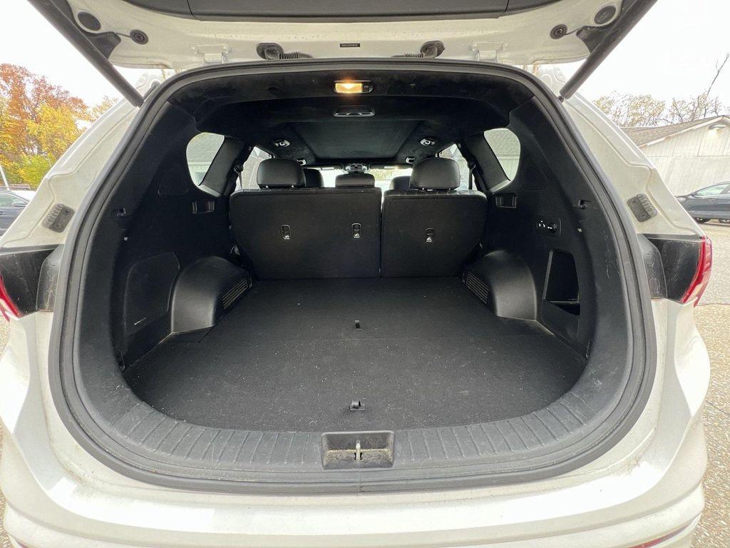 used 2023 Hyundai Santa Fe car, priced at $31,494