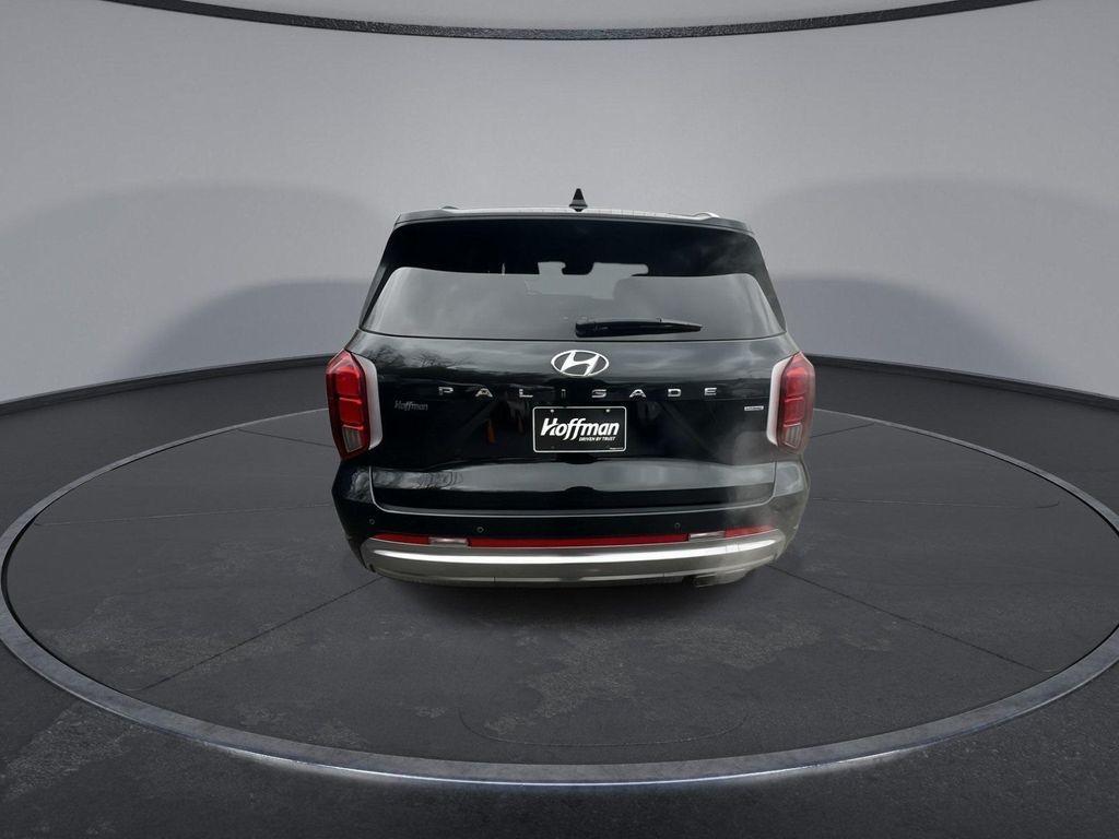 used 2025 Hyundai Palisade car, priced at $44,984