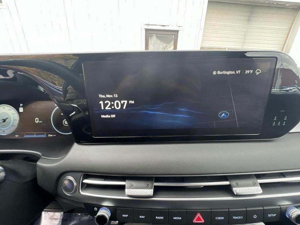 used 2025 Hyundai Palisade car, priced at $44,984