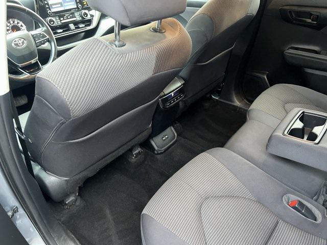 used 2021 Toyota Highlander car, priced at $25,794
