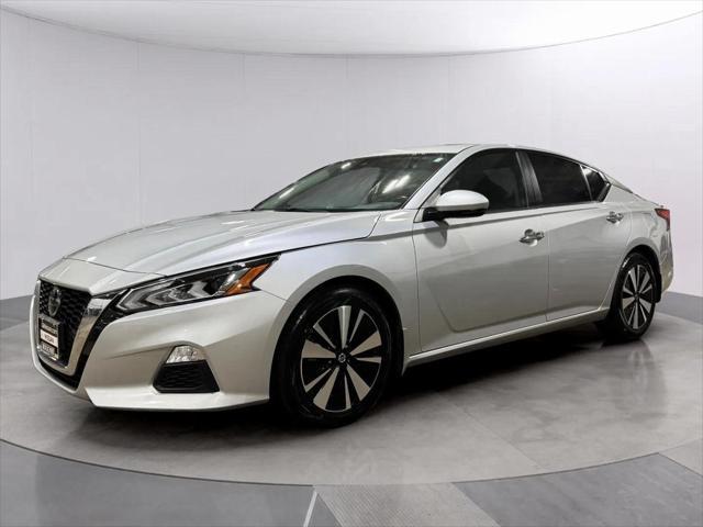 used 2022 Nissan Altima car, priced at $21,495