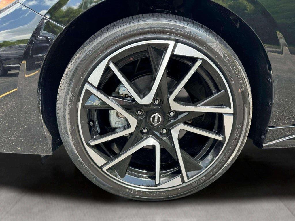 new 2025 Nissan Sentra car, priced at $25,913